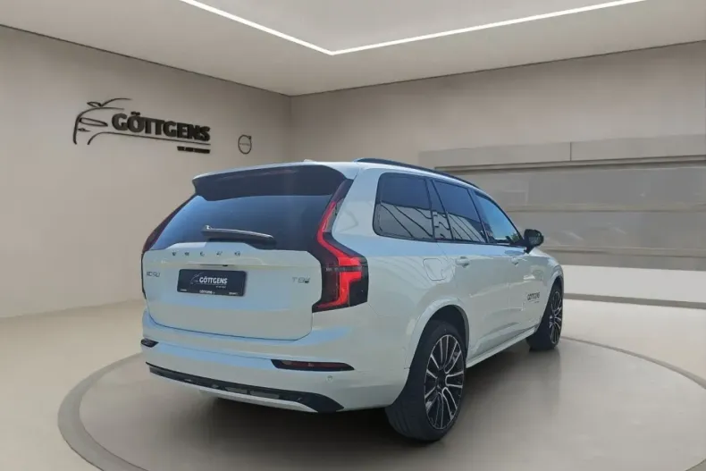 Volvo XC90 din 2025 cu 14.500 km - oferta VOL181806 - foto 4