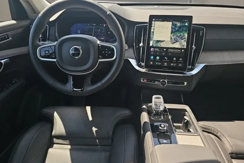 Volvo XC90 din 2025 cu 14.500 km - oferta VOL181806 - foto 8