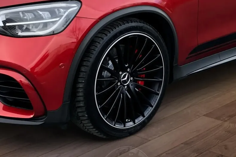 Mercedes-Benz GLC 63 AMG (Clasa GLC) din 2022 cu 32.900 km - oferta MER181808 - foto 2