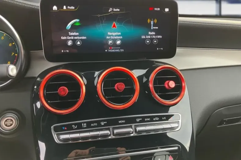 Mercedes-Benz GLC 63 AMG (Clasa GLC) din 2022 cu 32.900 km - oferta MER181808 - foto 3