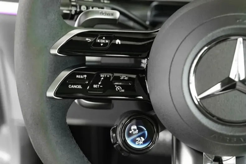 Mercedes-Benz GLC 63 AMG (Clasa GLC) din 2024 cu 14.700 km - oferta MER181809 - foto 20