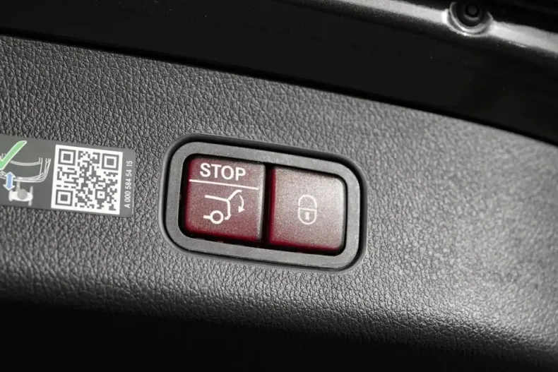 Mercedes-Benz GLC 63 AMG (Clasa GLC) din 2024 cu 14.700 km - oferta MER181809 - foto 21