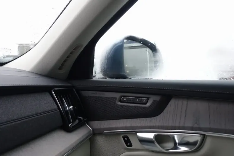 Volvo XC90 din 2025 cu 22.500 km - oferta VOL181813 - foto 20