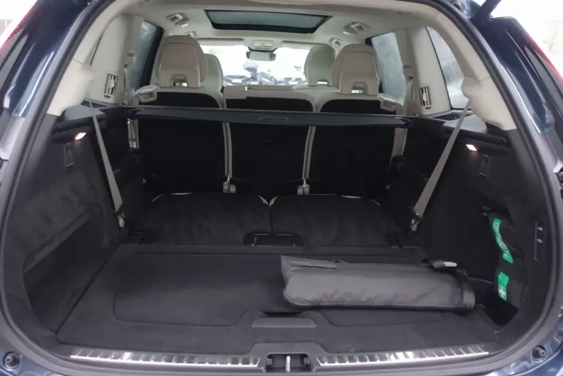 Volvo XC90 din 2025 cu 22.500 km - oferta VOL181813 - foto 24