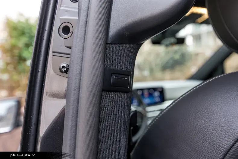 Mercedes-Benz V 300 (Clasa V) din 2025 cu 7.000 km - oferta MER181814 - foto 28