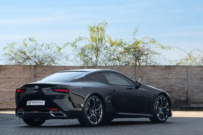 Lexus LC 500 din 2024 cu 1.378 km - oferta LEX181840 - foto 4