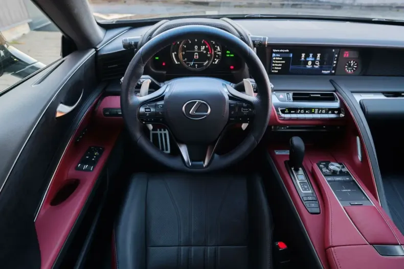 Lexus LC 500 din 2024 cu 1.378 km - oferta LEX181840 - foto 17