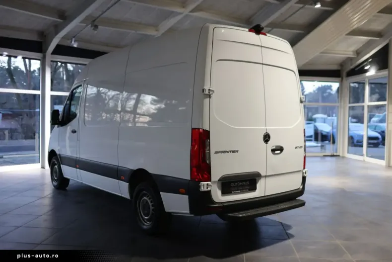 Mercedes-Benz Sprinter din 2021 cu 54.296 km - oferta MER181844 - foto 4