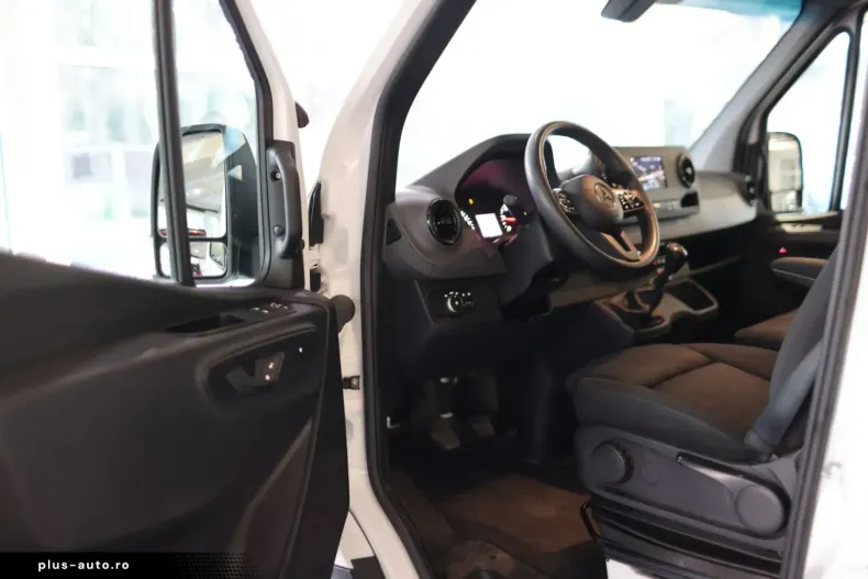 Mercedes-Benz Sprinter din 2021 cu 54.296 km - oferta MER181844 - foto 9