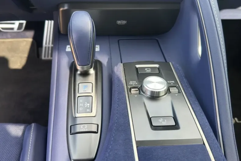 Lexus LC 500 din 2024 cu 8.100 km - oferta LEX181852 - foto 14