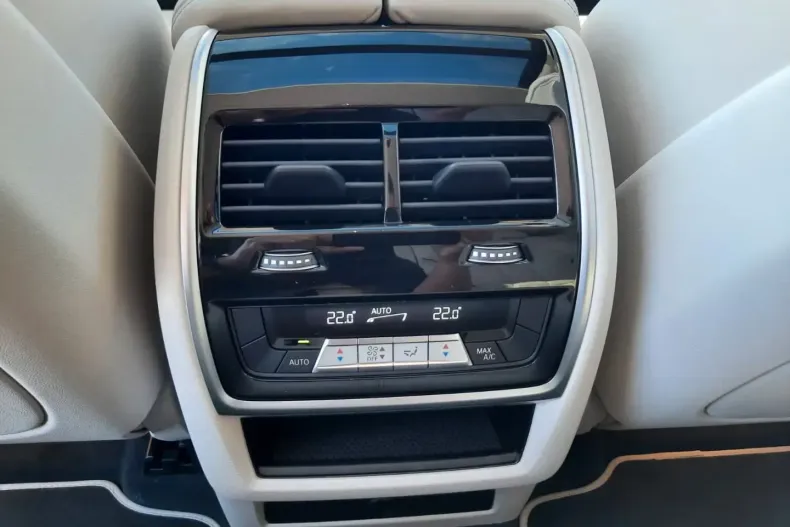 BMW X6 (Seria X) din 2023 cu 69.500 km - oferta BMW181854 - foto 12