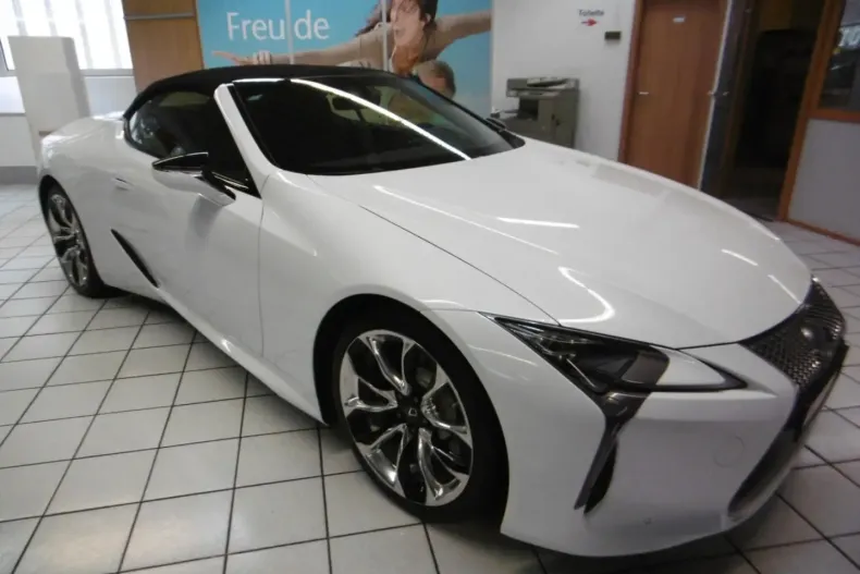 Lexus LC 500 din 2021 cu 31.679 km - oferta LEX181855 - foto 2