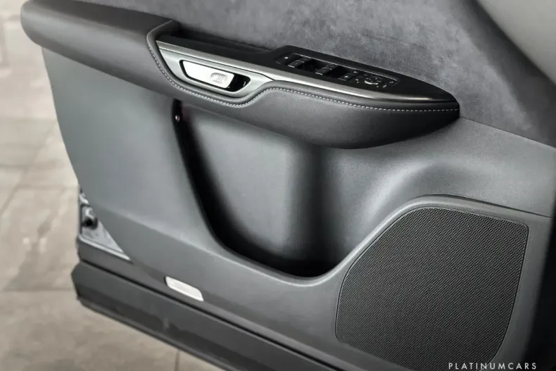 Lexus RZ din 2023 cu 19.000 km - oferta LEX181857 - foto 11