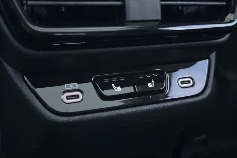 Lexus RZ din 2023 cu 40.000 km - oferta LEX181858 - foto 18