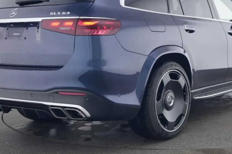 Mercedes-Benz GLS 63 (Clasa GLS) din 2023 cu 6.413 km - oferta MER181859 - foto 5