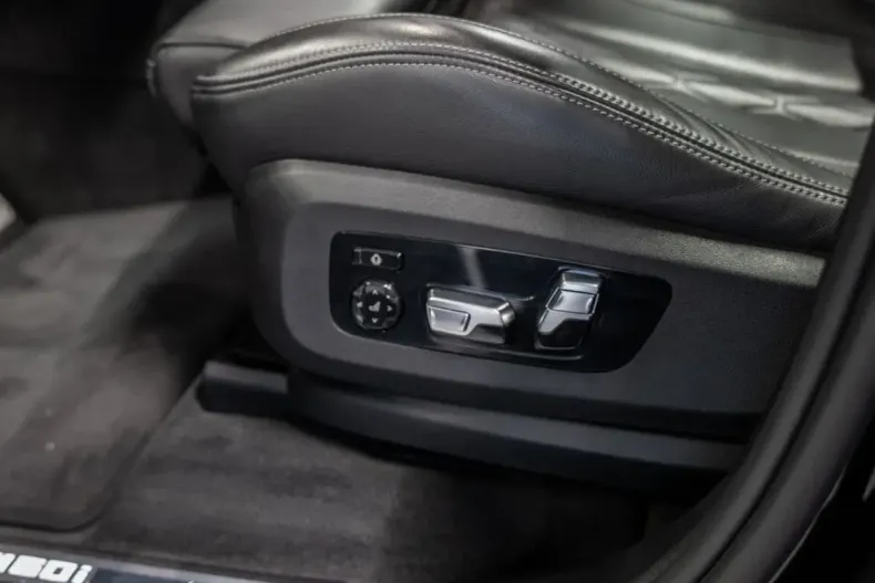 BMW X5 M60 (Seria X) din 2023 cu 91.001 km - oferta BMW181862 - foto 23