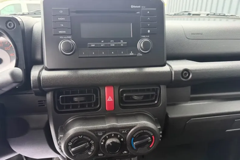 Suzuki Jimny din 2021 cu 39.147 km - oferta SUZ181863 - foto 10