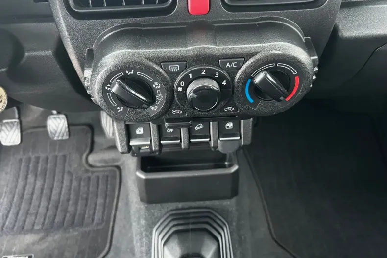 Suzuki Jimny din 2024 cu 46.300 km - oferta SUZ181867 - foto 15