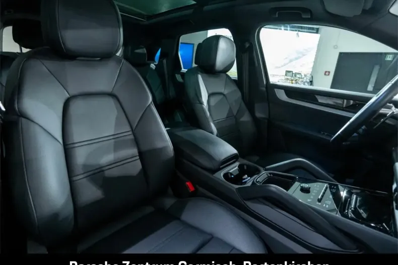 Porsche Cayenne din 2024 cu 13.230 km - oferta POR181870 - foto 10