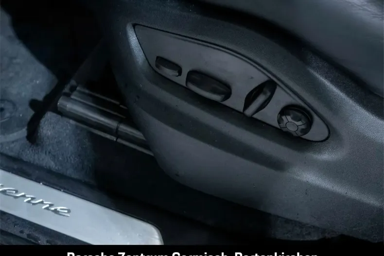 Porsche Cayenne din 2024 cu 13.230 km - oferta POR181870 - foto 14