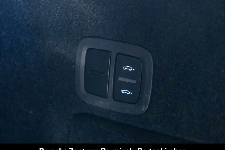 Porsche Cayenne din 2024 cu 13.230 km - oferta POR181870 - foto 26