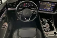 Volkswagen Touareg din 2022 cu 65.530 km - oferta VOL181874 - foto 6