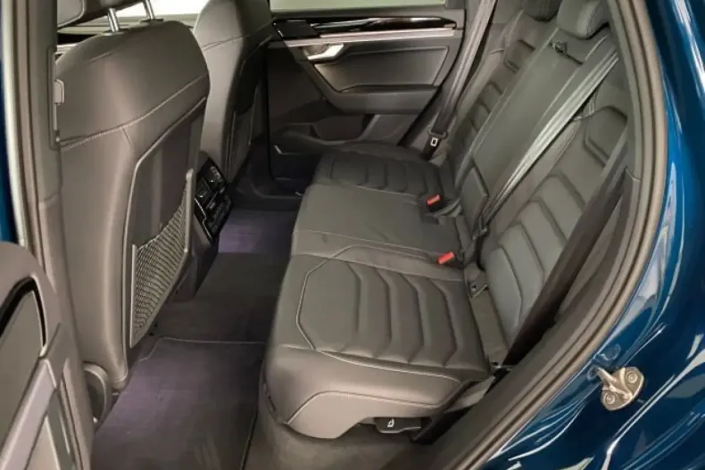 Volkswagen Touareg din 2022 cu 65.530 km - oferta VOL181874 - foto 13