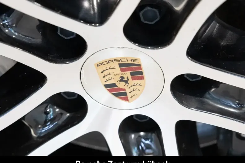 Porsche Cayenne din 2024 cu 42.915 km - oferta POR181875 - foto 12