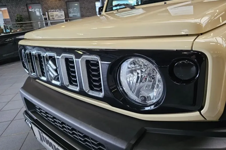 Suzuki Jimny din 2025 cu 6.000 km - oferta SUZ181876 - foto 26