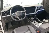Volkswagen Touareg din 2022 cu 48.450 km - oferta VOL181878 - foto 4