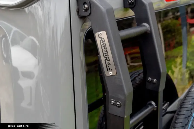 Suzuki Jimny din 2024 cu 5.100 km - oferta SUZ181879 - foto 8