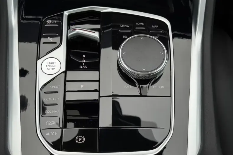 BMW X6 (Seria X) din 2024 cu 26.400 km - oferta BMW181882 - foto 22