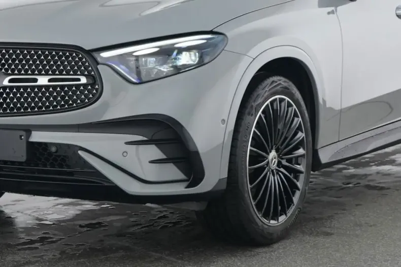 Mercedes-Benz GLC 300 (Clasa GLC) din 2024 cu 12.967 km - oferta MER181888 - foto 2