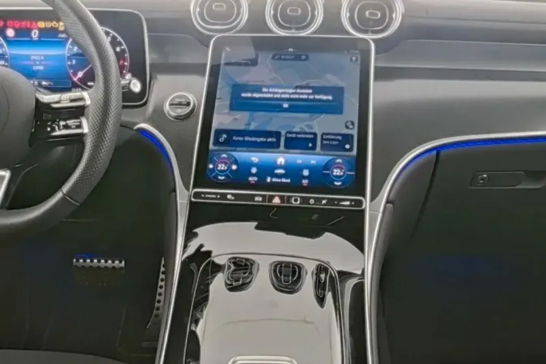 Mercedes-Benz GLC 300 (Clasa GLC) din 2024 cu 12.967 km - oferta MER181888 - foto 6