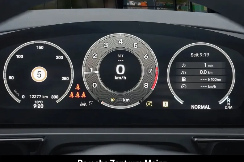 Porsche Cayenne din 2024 cu 12.268 km - oferta POR181889 - foto 21