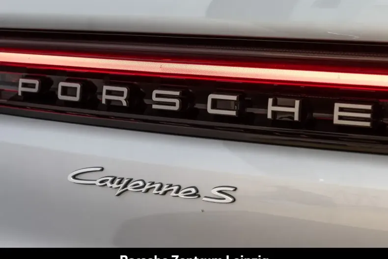 Porsche Cayenne din 2024 cu 16.657 km - oferta POR181893 - foto 14