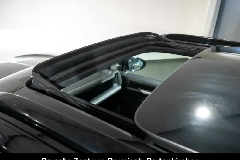 Porsche Cayenne din 2024 cu 17.330 km - oferta POR181894 - foto 32