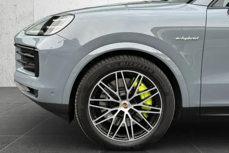 Porsche Cayenne din 2024 cu 37.950 km - oferta POR181898 - foto 6