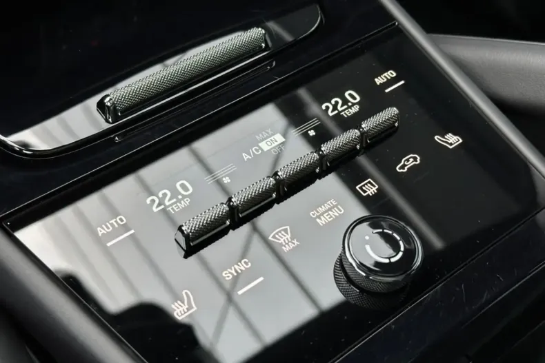 Porsche Cayenne din 2024 cu 37.950 km - oferta POR181898 - foto 12