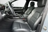 Porsche Cayenne din 2024 cu 37.950 km - oferta POR181898 - foto 18