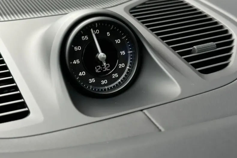 Porsche Cayenne din 2024 cu 37.950 km - oferta POR181898 - foto 20