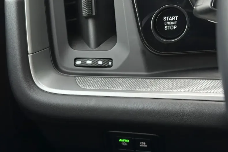 Porsche Cayenne din 2024 cu 37.950 km - oferta POR181898 - foto 21