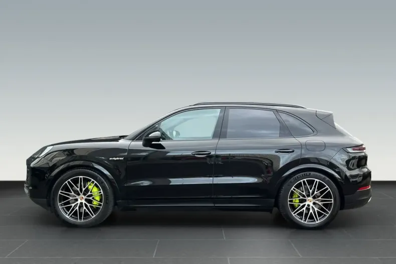 Porsche Cayenne din 2024 cu 18.393 km - oferta POR181900 - foto 2