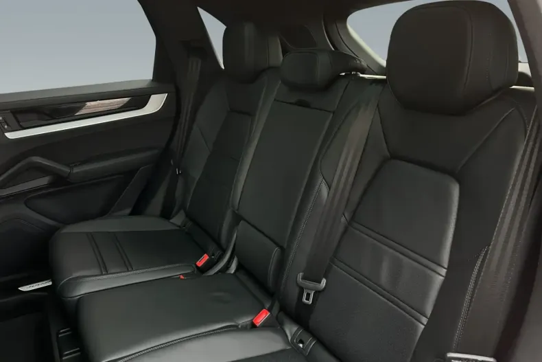 Porsche Cayenne din 2024 cu 18.393 km - oferta POR181900 - foto 11