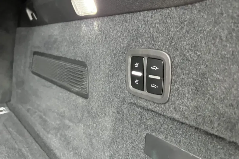 Porsche Cayenne din 2024 cu 18.393 km - oferta POR181900 - foto 18