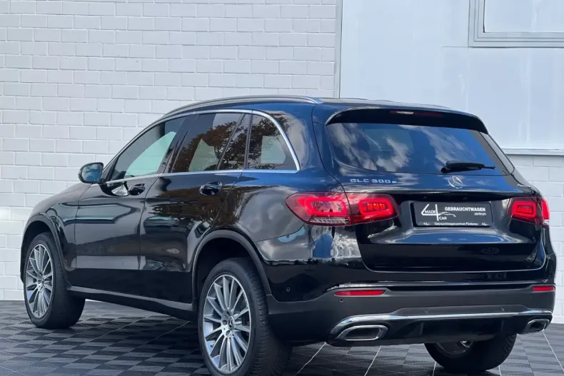 Mercedes-Benz GLC 300 (Clasa GLC) din 2021 cu 99.900 km - oferta MER181903 - foto 4