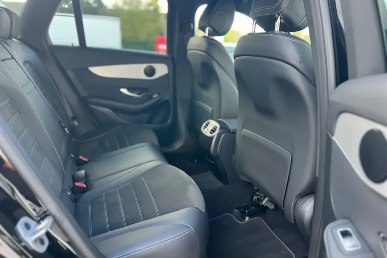 Mercedes-Benz GLC 300 (Clasa GLC) din 2021 cu 99.900 km - oferta MER181903 - foto 12