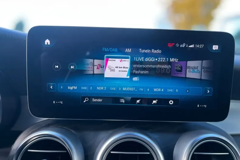 Mercedes-Benz GLC 300 (Clasa GLC) din 2021 cu 99.900 km - oferta MER181903 - foto 17