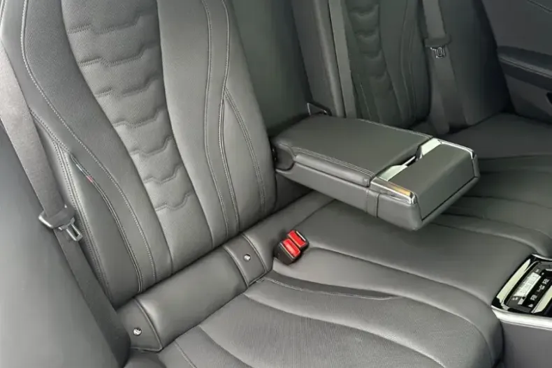 BMW 840 (Seria 8) din 2024 cu 35.150 km - oferta BMW181904 - foto 11