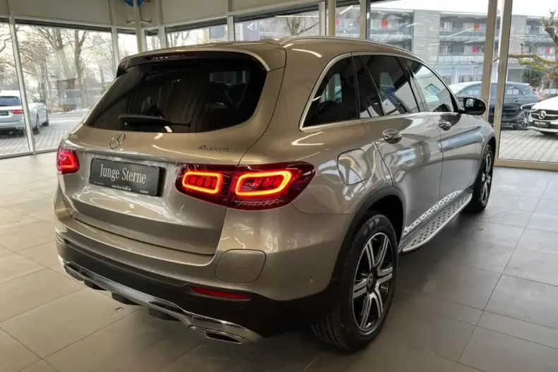 Mercedes-Benz GLC 300 (Clasa GLC) din 2021 cu 74.900 km - oferta MER181906 - foto 4